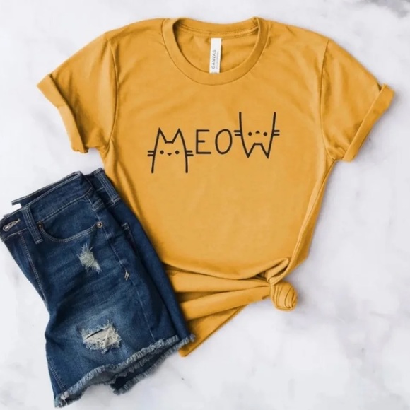 Tops - MEOW Cat T-shirt • Made to order 🧵